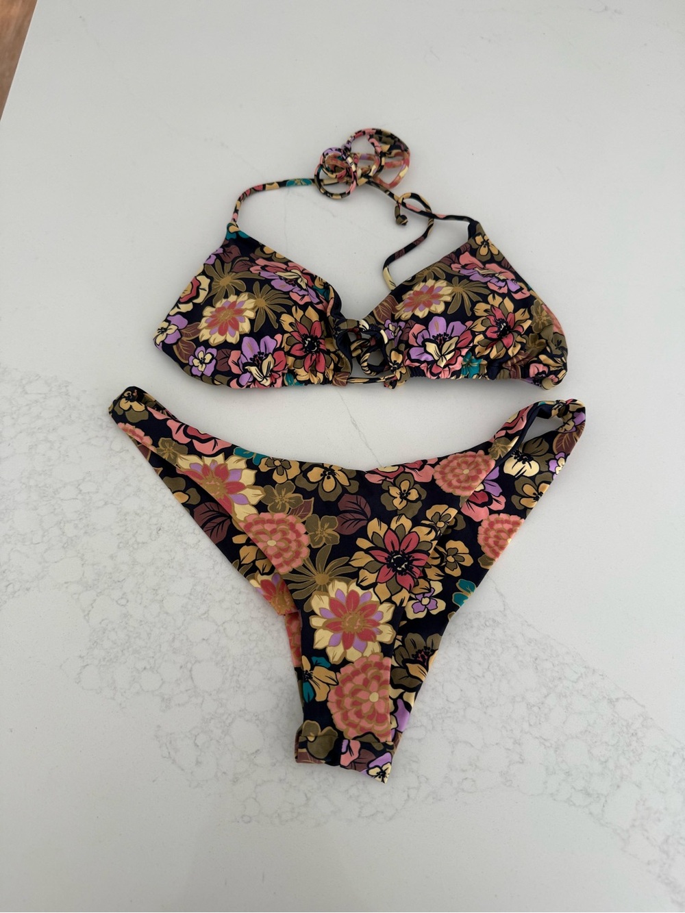 o’neill cheeky bikini